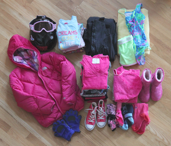ski vacation packing list